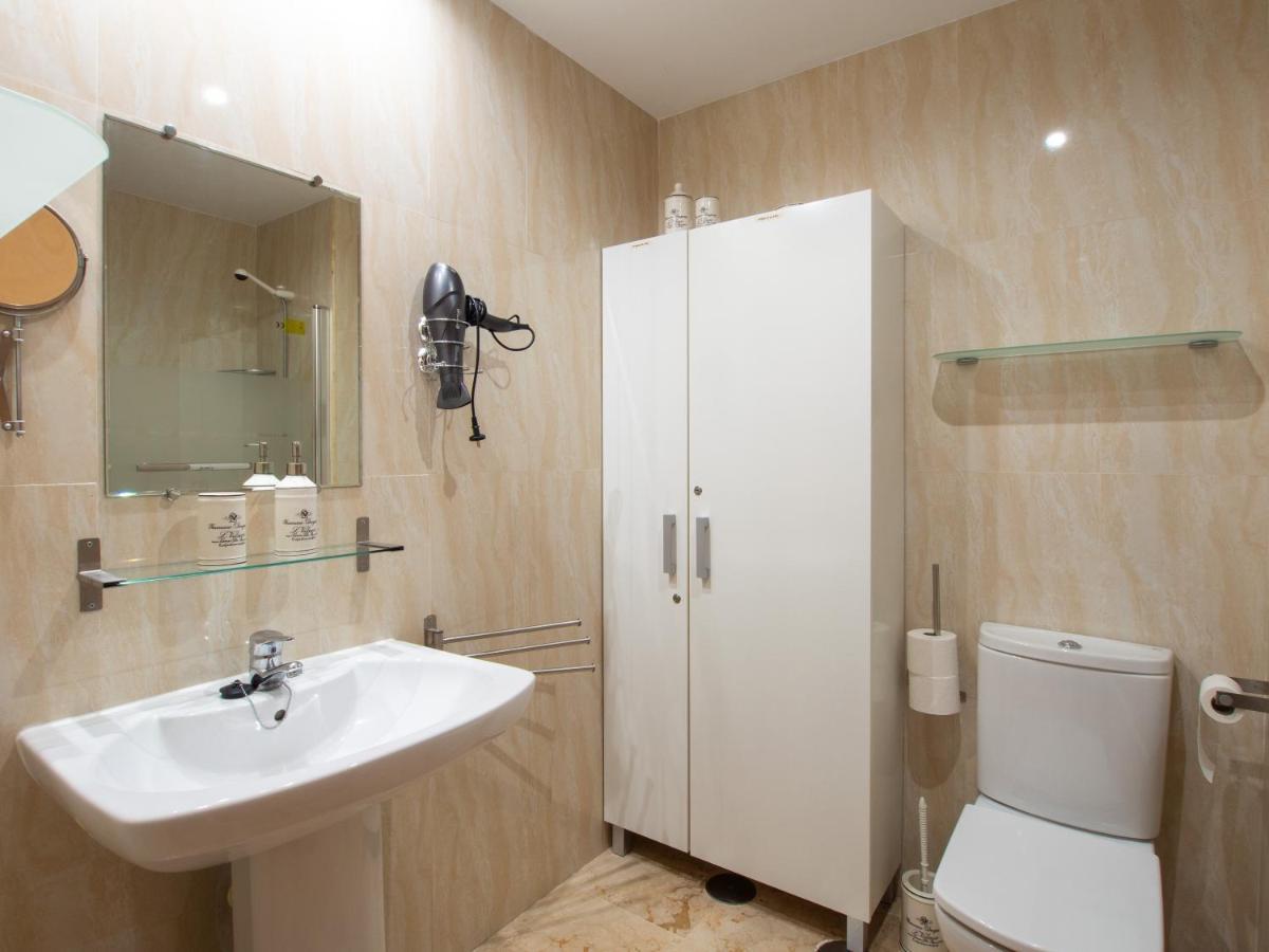 2091- Apt Close From All Amenities Манилва Экстерьер фото