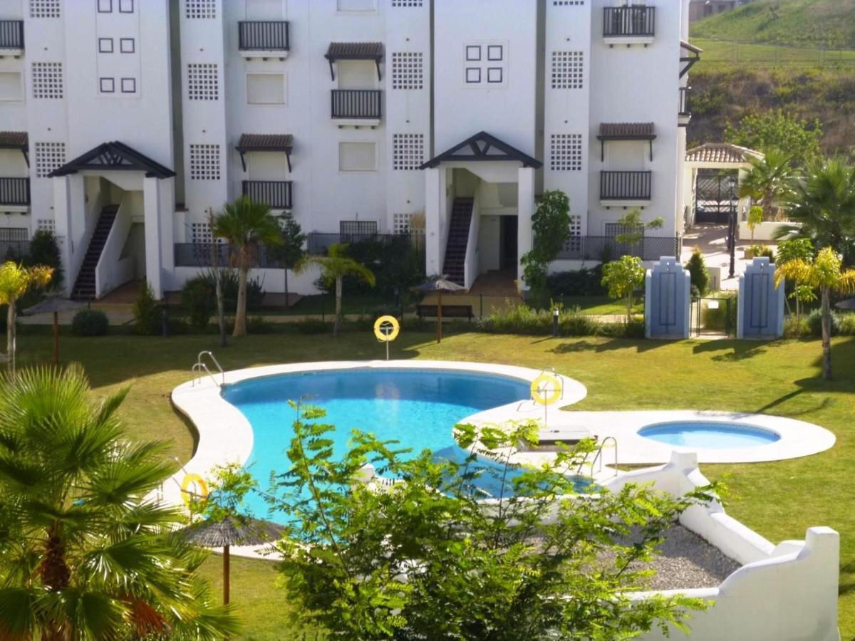 2091- Apt Close From All Amenities Манилва Экстерьер фото